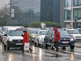 退役军人驾车撞人事件，反思与应对之道