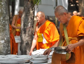 泰国失联事件揭秘，年轻灯光师的生命轨迹