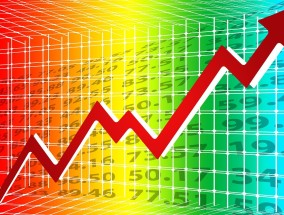 A股三大指数低开沪指跌0.8%，市场走势深度分析与展望